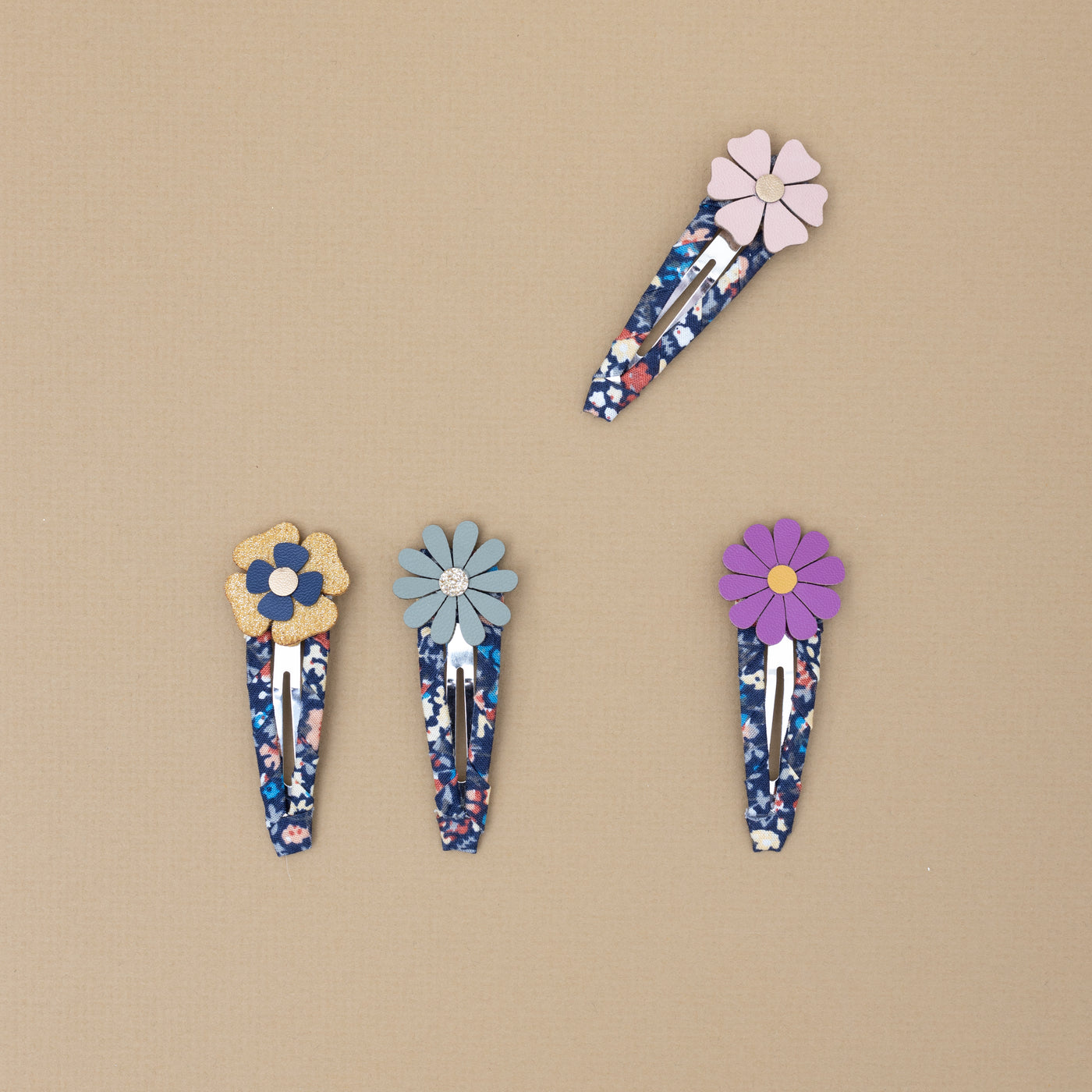 Fleur eclectic clic clacs