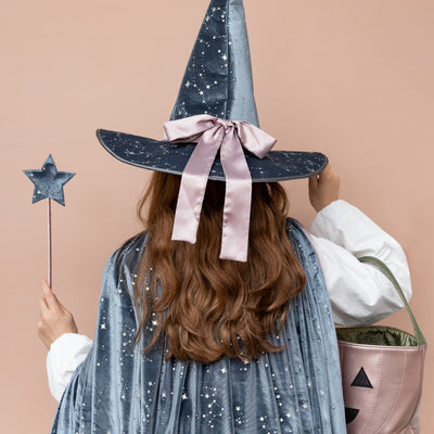 Beatrix bow witch hat