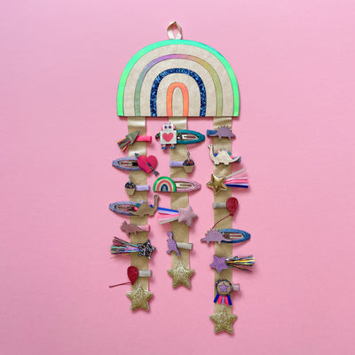 Rainbow wall hanger - party time