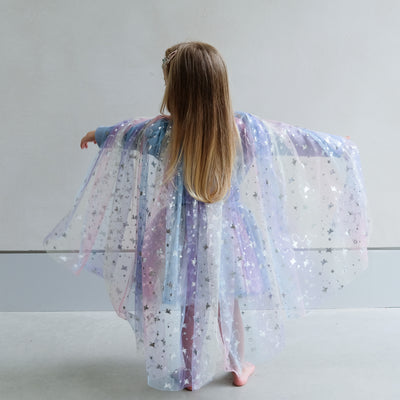 Video of a young girl wearing our ombre unicorn cape and ombre unicorn tutu