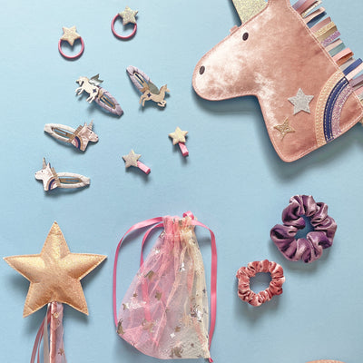 Video of unwrapping the contents of our Unicorn Gift Pouch