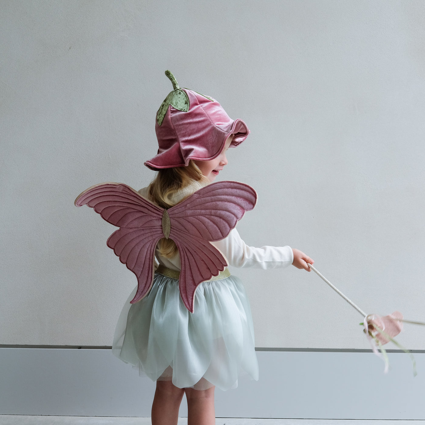 Video of young girl wearing a flower fairy costume set by Mimi & Lula