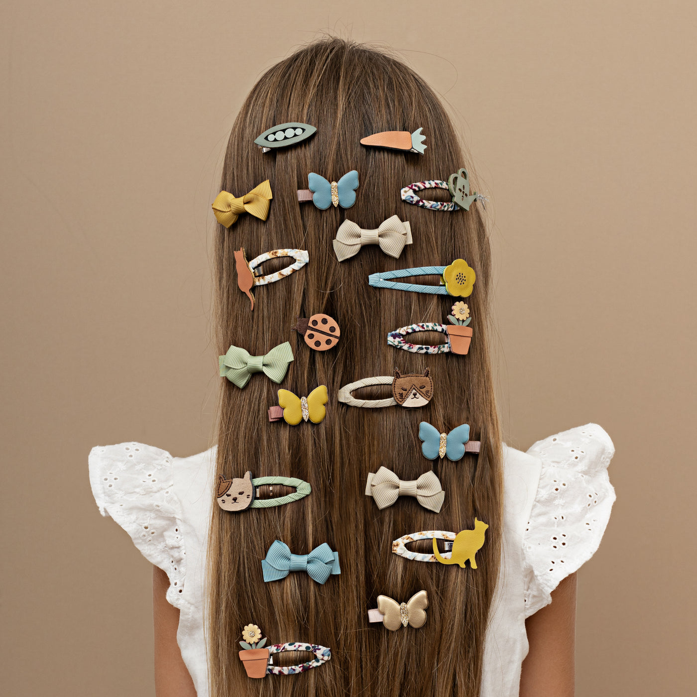 Homegrown ivy bow clips