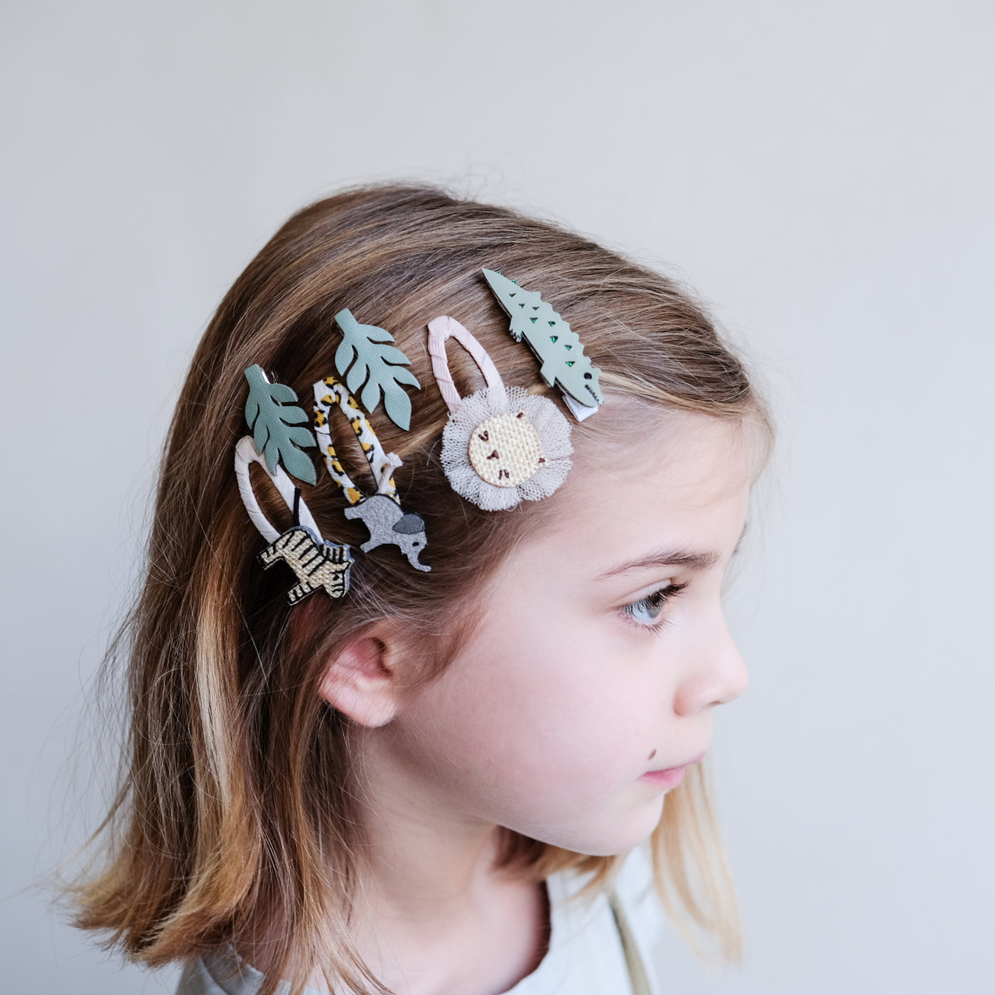 Crocodile clips