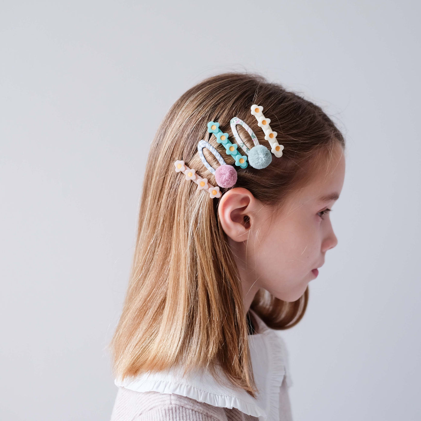 Pastel flower power salon clips